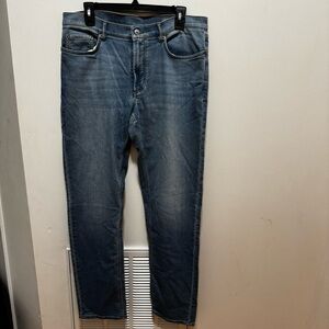 Faherty Mens Straight Leg Denim Jean Size 33